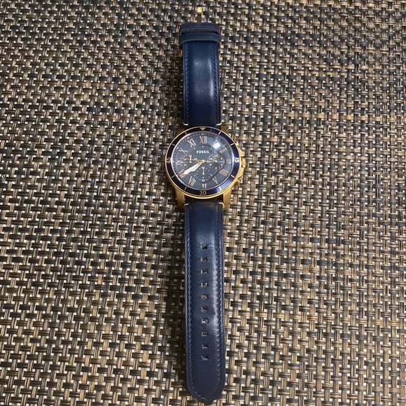 Fossil leather men watch - Picture 3 of 9